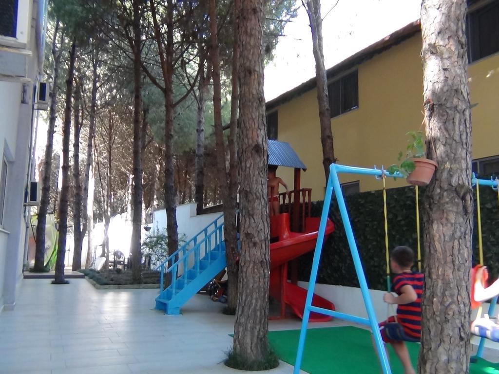 Hotel Princi I Vogel Velipojë Exterior foto