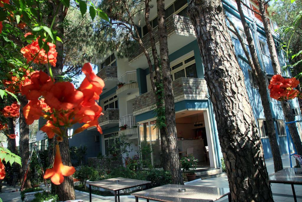 Hotel Princi I Vogel Velipojë Exterior foto